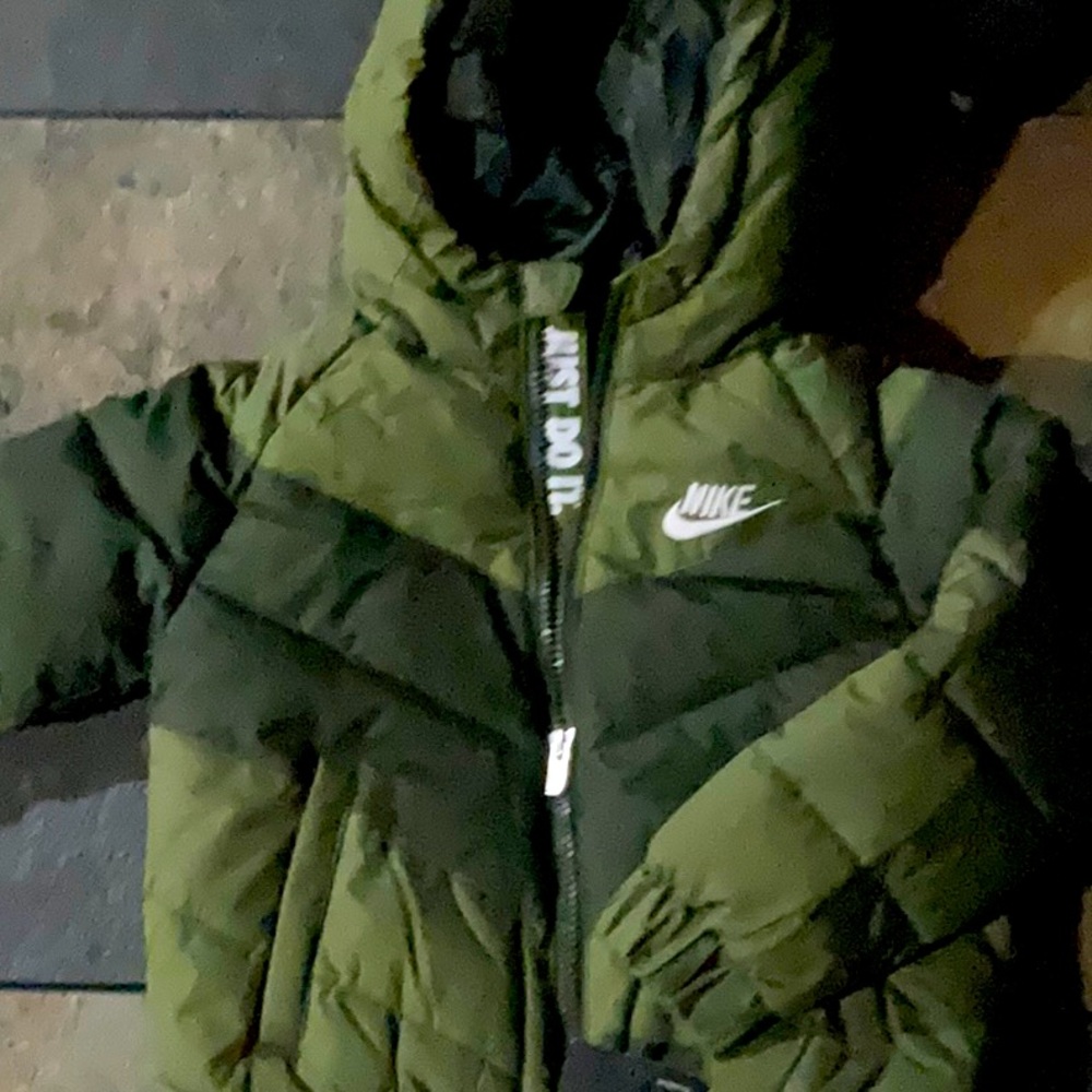 Hooded jacket
